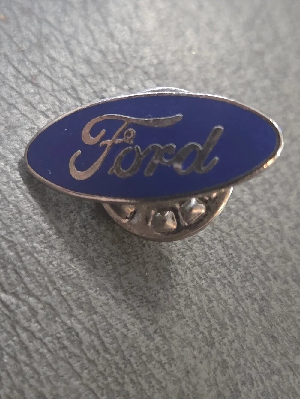 Vintage Ford Logo Dealership Oval Metal Blue Lapel Hat Pin